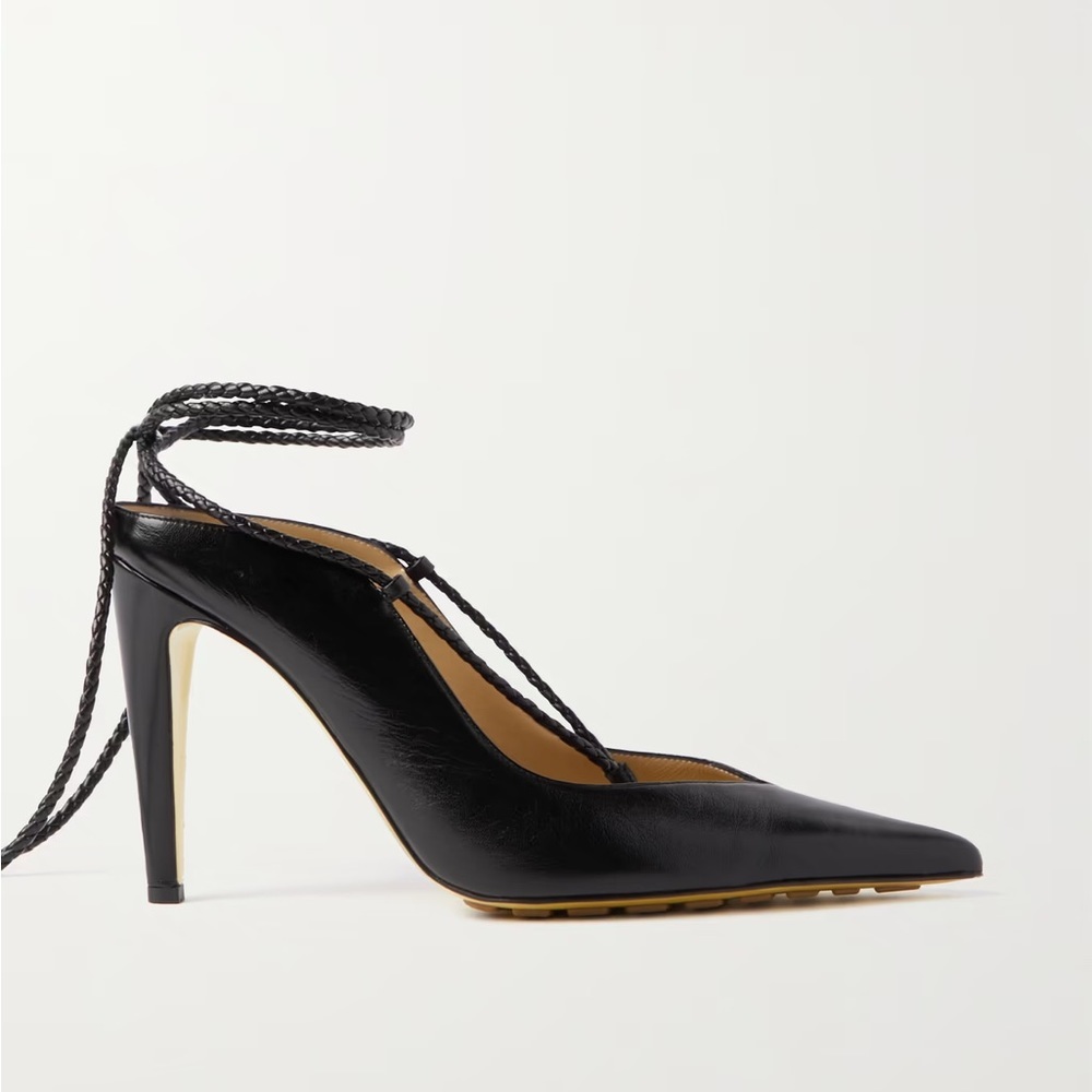 BOTTEGA VENETA Loft Leather Pumps Ankle Wrap Pointed Toe Black NWT 8 US 38 EU